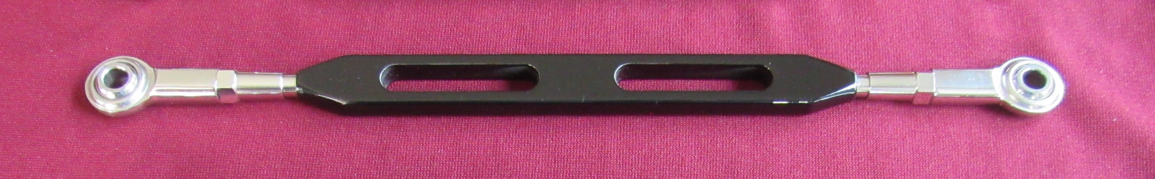 2 Slotted Gloss Black Linkage - Click Image to Close
